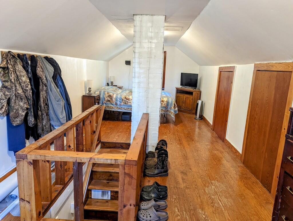 825 Macks Mountain Road Northwest Indian Valley, VA 24105 - Photo 22 of 30 a view of an entryway with wooden floor