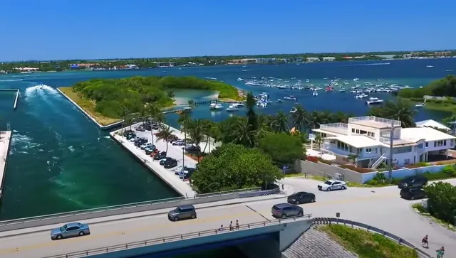 $9,999,999 | 4050 South Ocean Boulevard, Unit LOT 1, Manalapan, FL 33462