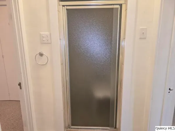 $95,000 | 405 East Main Street, La Harpe, IL 61450