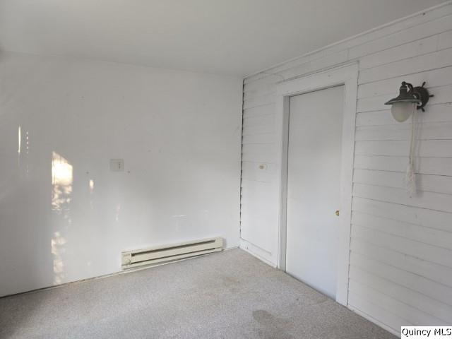 405 East Main Street La Harpe, IL 61450 - Photo 2 of 28