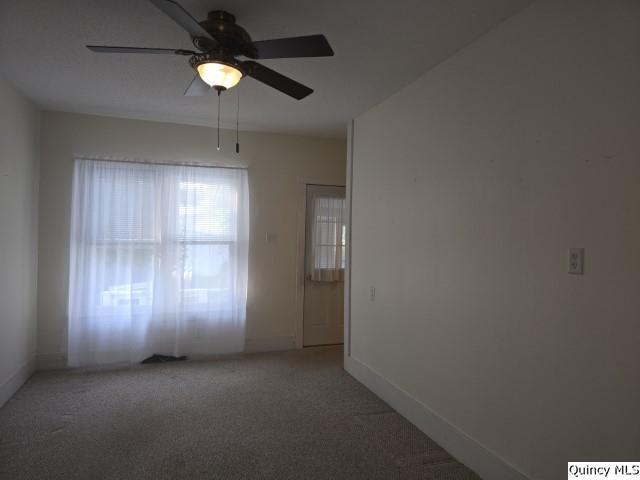 405 East Main Street La Harpe, IL 61450 - Photo 4 of 28