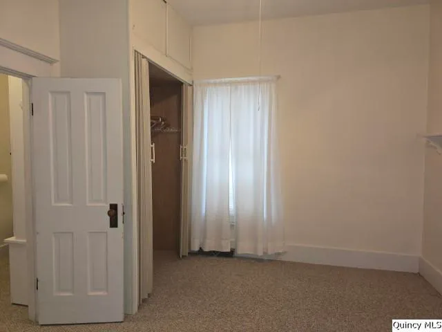 $99,000 | 405 East Main Street, La Harpe, IL 61450