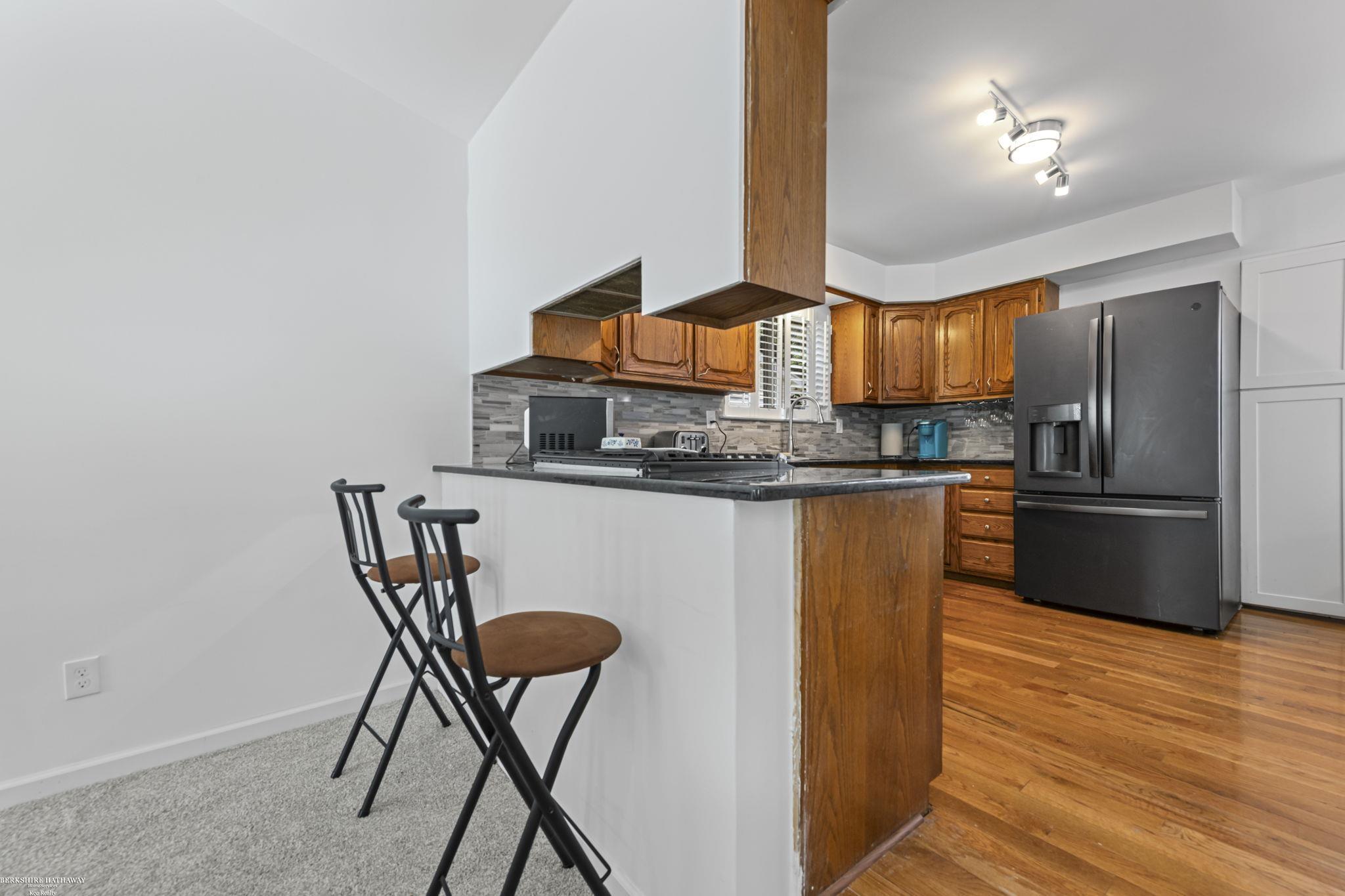 47121 Barbara Road Macomb, MI 48044 - Photo 9 of 31