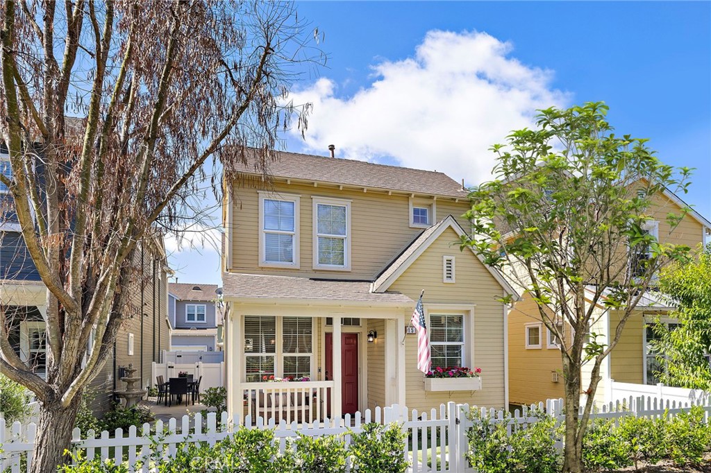 15 Honey Tree Ladera Ranch, CA 92694 - Photo 5 of 51