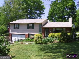 4490 East Yates Road Bensalem, PA 19020 - Photo 1 of 1 Gallery Image 1