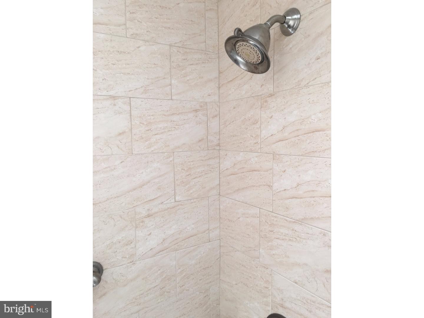 1118 Plane Road Philadelphia, PA 19115 - Photo 12 of 21 Bathroom