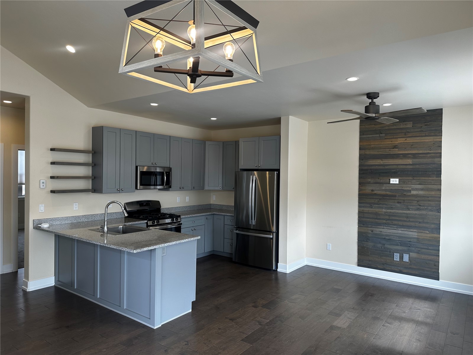 141 Wayback Drive, Unit B Keystone, CO 80435 - Photo 3 of 16