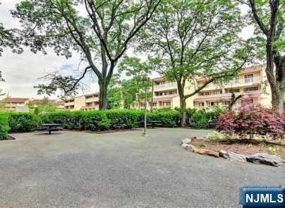 1203 River Road, Unit 17M Edgewater, NJ 07020 - Photo 17 of 19