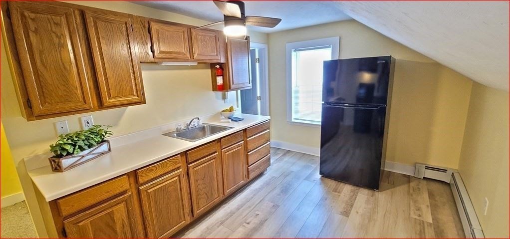 5 Lake Street, Unit 2 Webster, MA 01570 - Photo 11 of 18