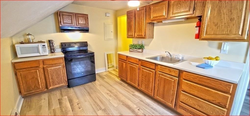5 Lake Street, Unit 2 Webster, MA 01570 - Photo 12 of 18