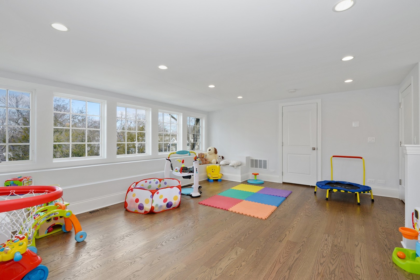 1003 Westmoor Road Winnetka, IL 60093 - Photo 26 of 38