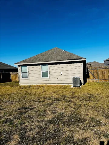 $265,000 | 18501 Quiet Range Drive, Elgin, TX 78621