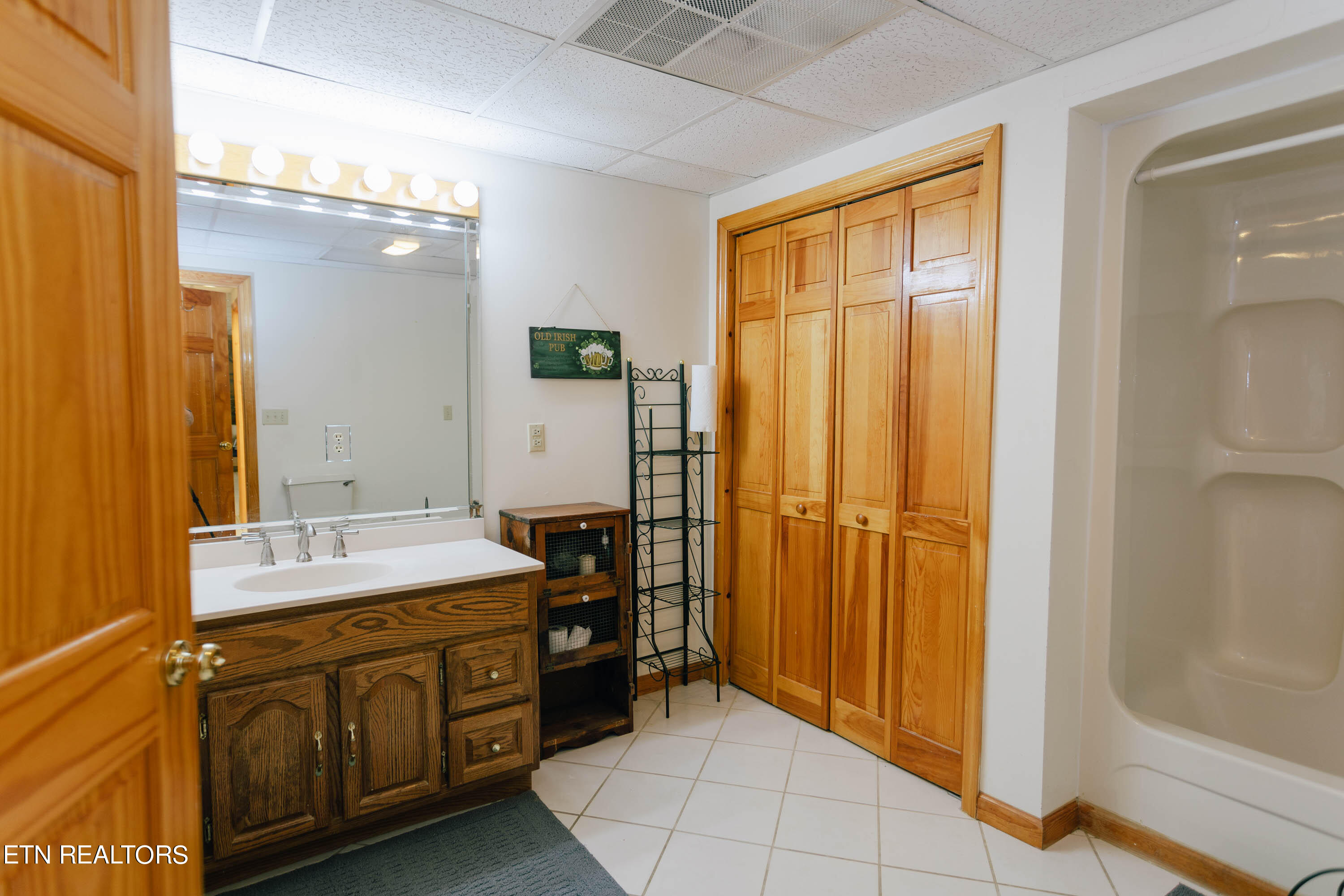 72 Everett Money Road Middlesboro, KY 40965 - Photo 23 of 43 5R9A8426