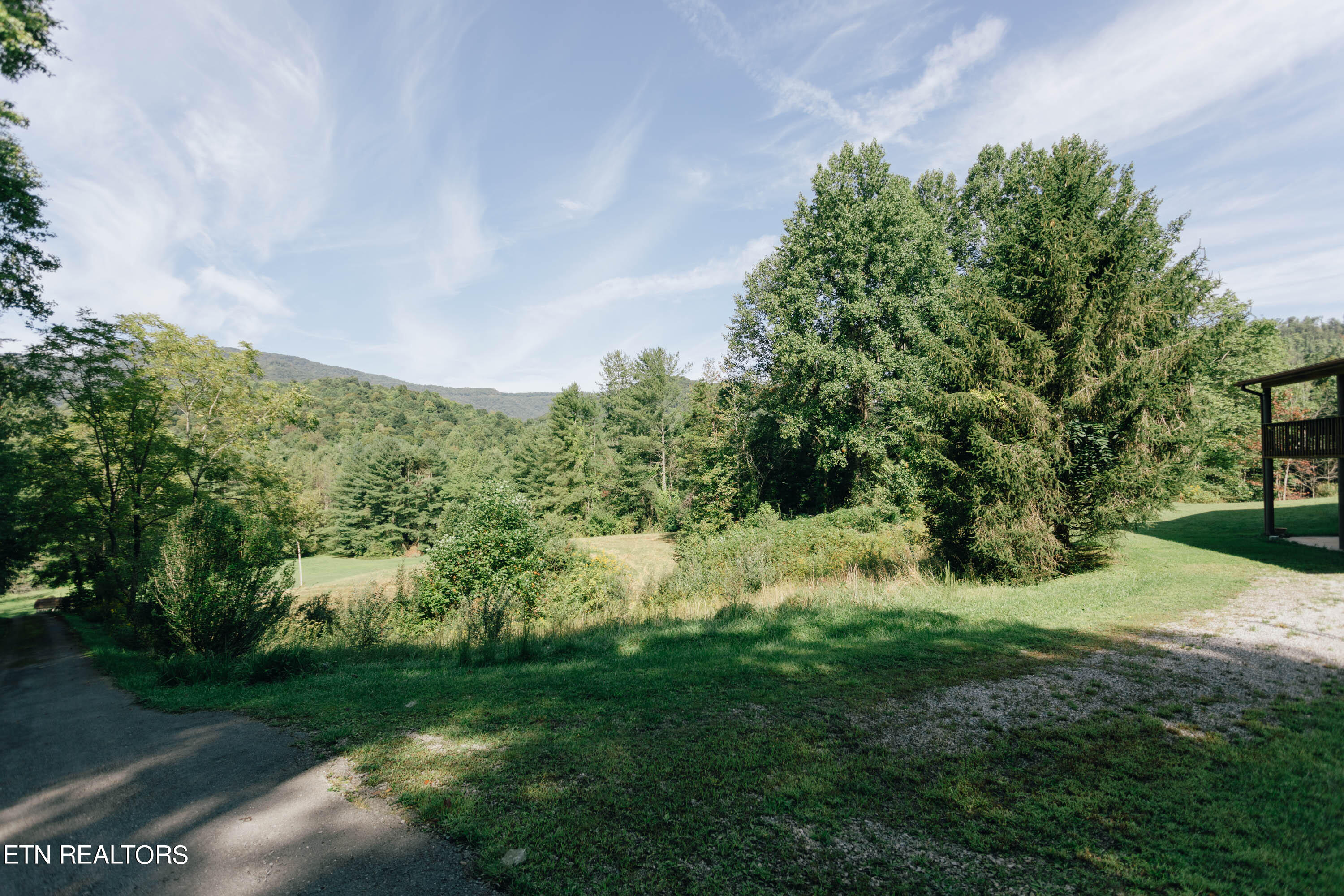 72 Everett Money Road Middlesboro, KY 40965 - Photo 33 of 43 5R9A8484
