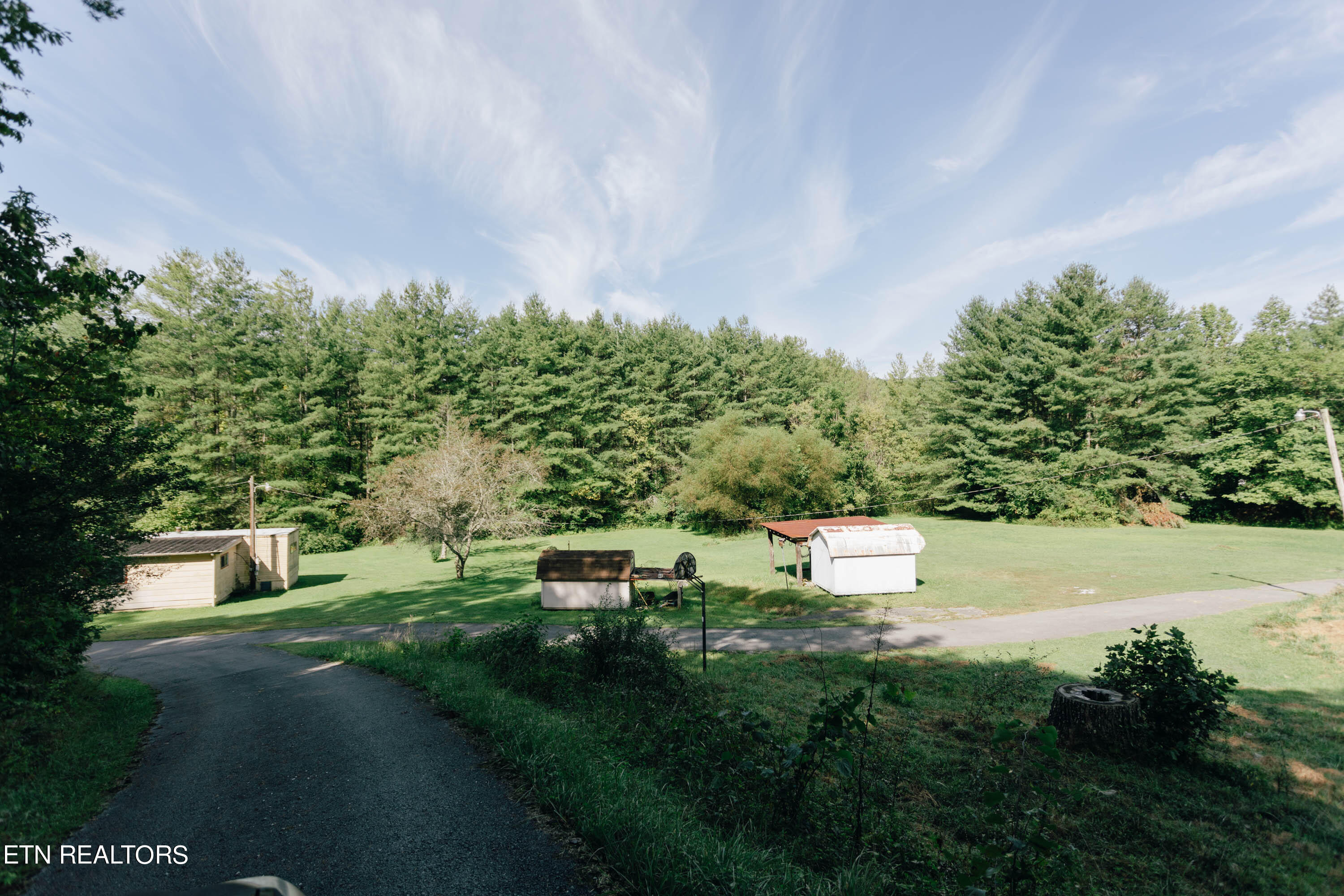 72 Everett Money Road Middlesboro, KY 40965 - Photo 35 of 43 5R9A8488