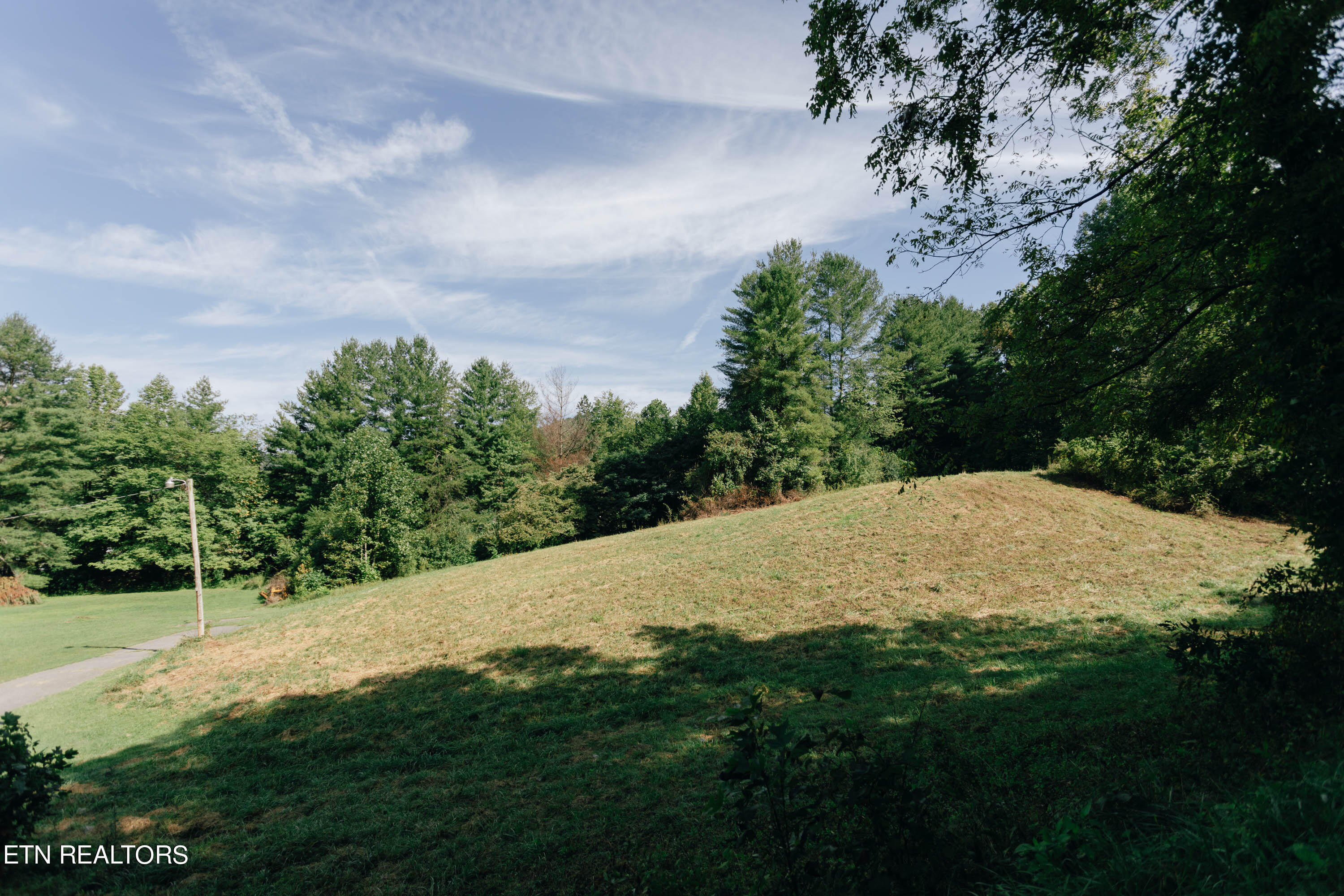 72 Everett Money Road Middlesboro, KY 40965 - Photo 36 of 43 5R9A8489