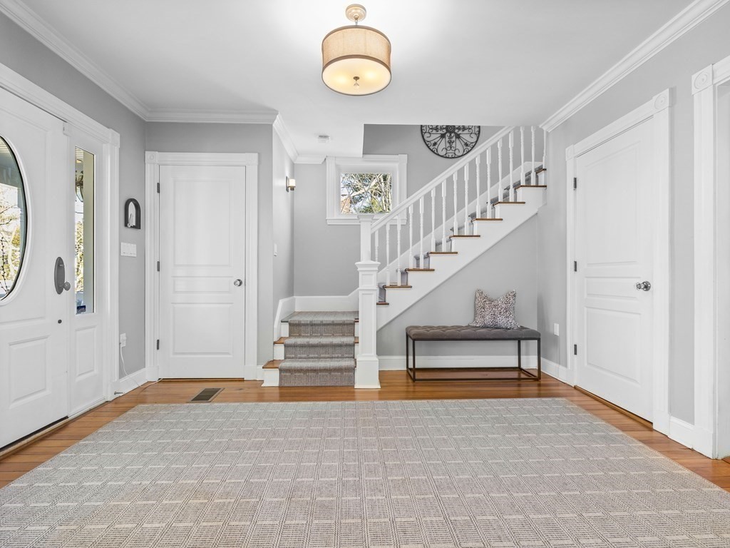 17 Belair Road Wellesley, MA 02482 - Photo 3 of 21