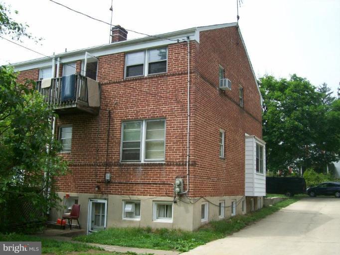 269 Ridge Avenue Towson, MD 21286 - Photo 2 of 9 Exterior (Rear)