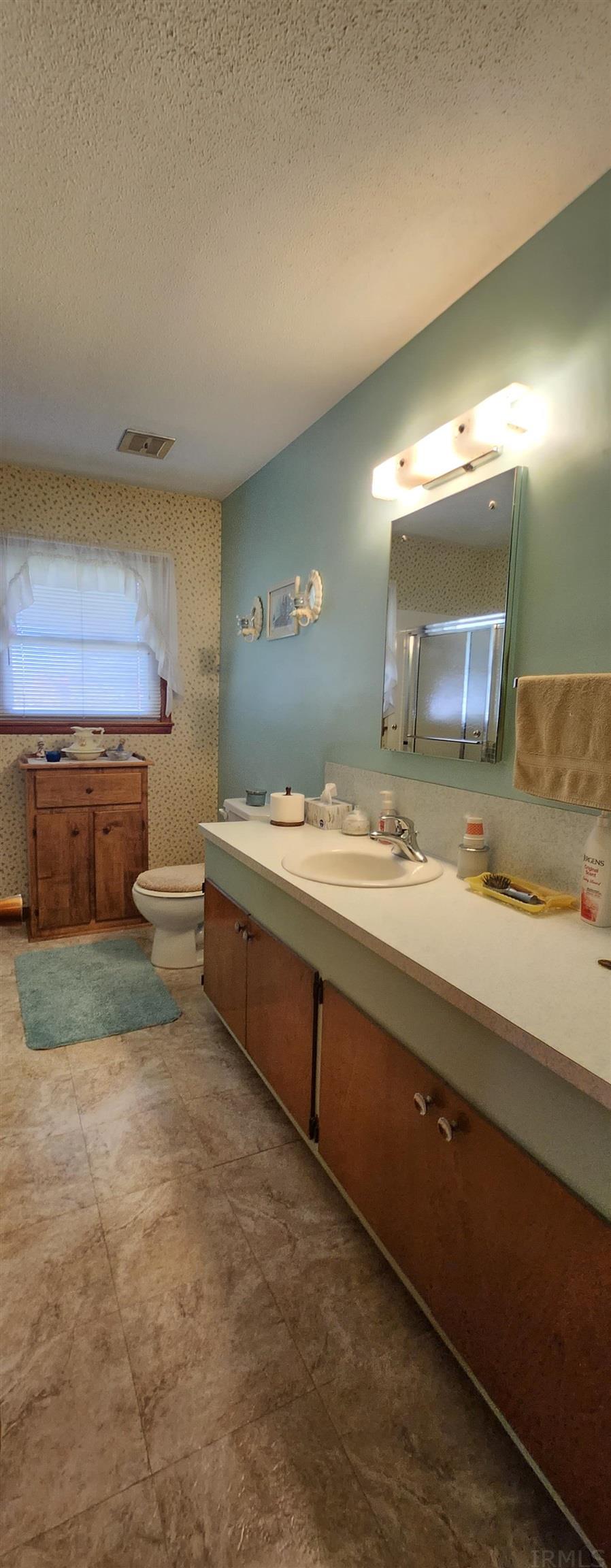 8358 North 300 West Decatur, IN 46733 - Photo 10 of 22