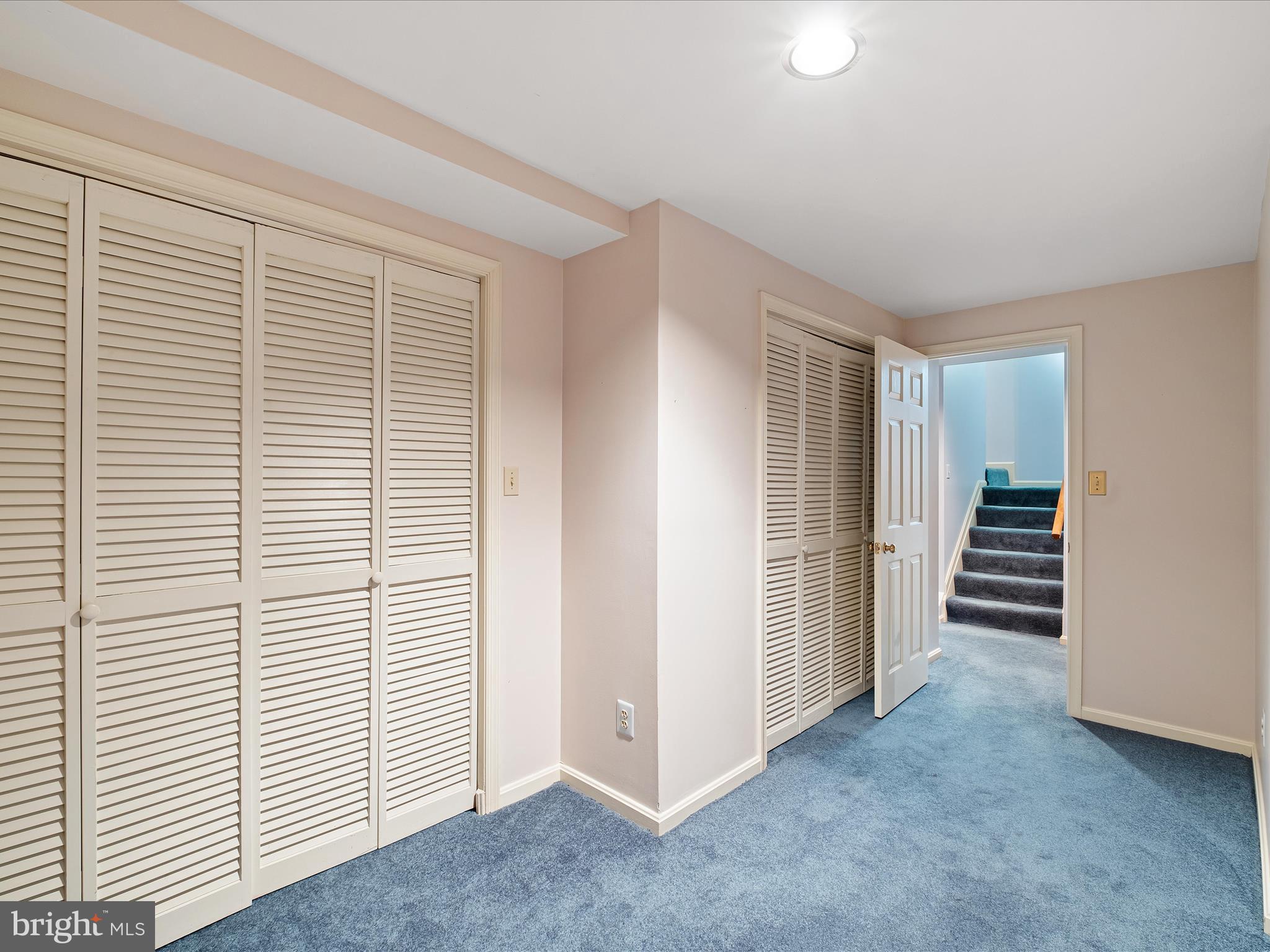314 Edinburgh Road Chadds Ford, PA 19317 - Photo 18 of 29 a view of a room with stairs