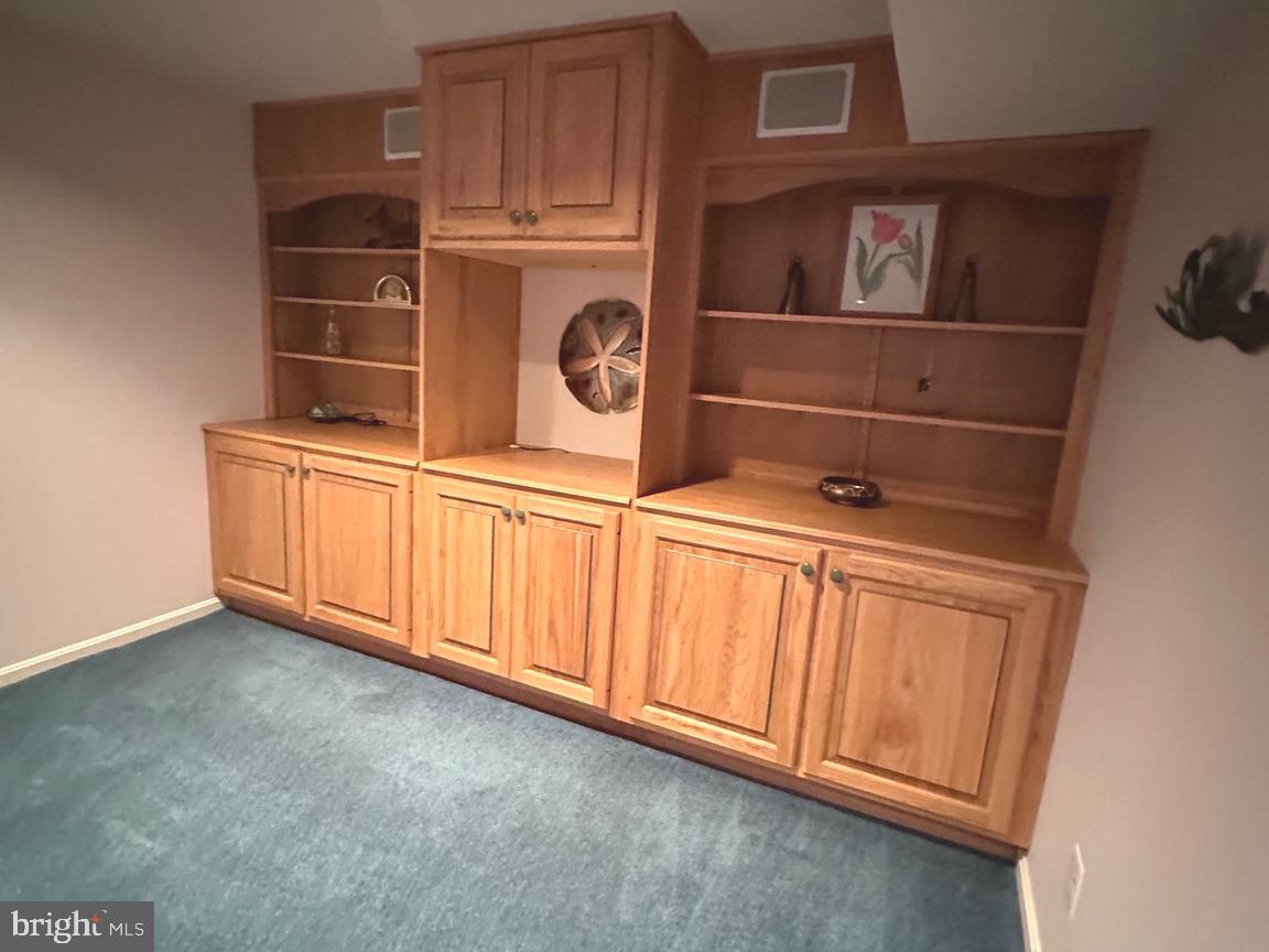 314 Edinburgh Road Chadds Ford, PA 19317 - Photo 21 of 29 a utility room with dryer and washer