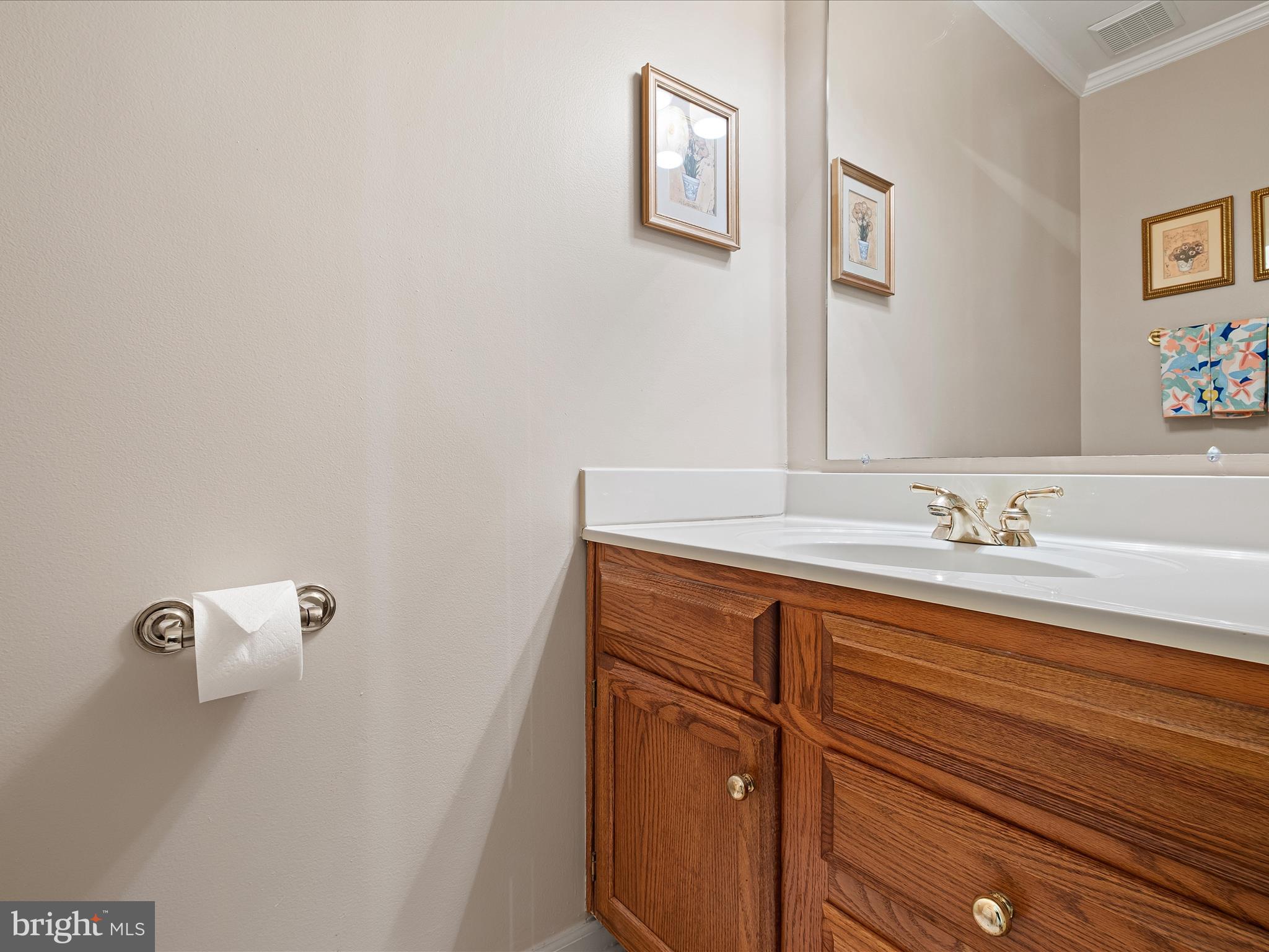 314 Edinburgh Road Chadds Ford, PA 19317 - Photo 29 of 29 a bathroom with a sink and a mirror