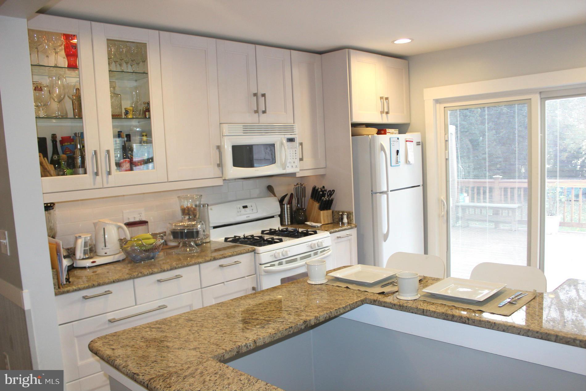 12140 Veirs Mill Road Silver Spring, MD 20906 - Photo 10 of 25 Kitchen