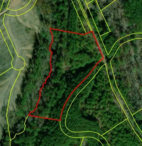 an aerial view of a tennis court