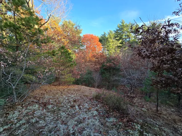 $219,000 | 25 Little Pond Road, Plymouth, MA 02360