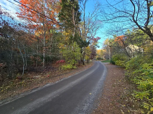 $219,000 | 25 Little Pond Road, Plymouth, MA 02360