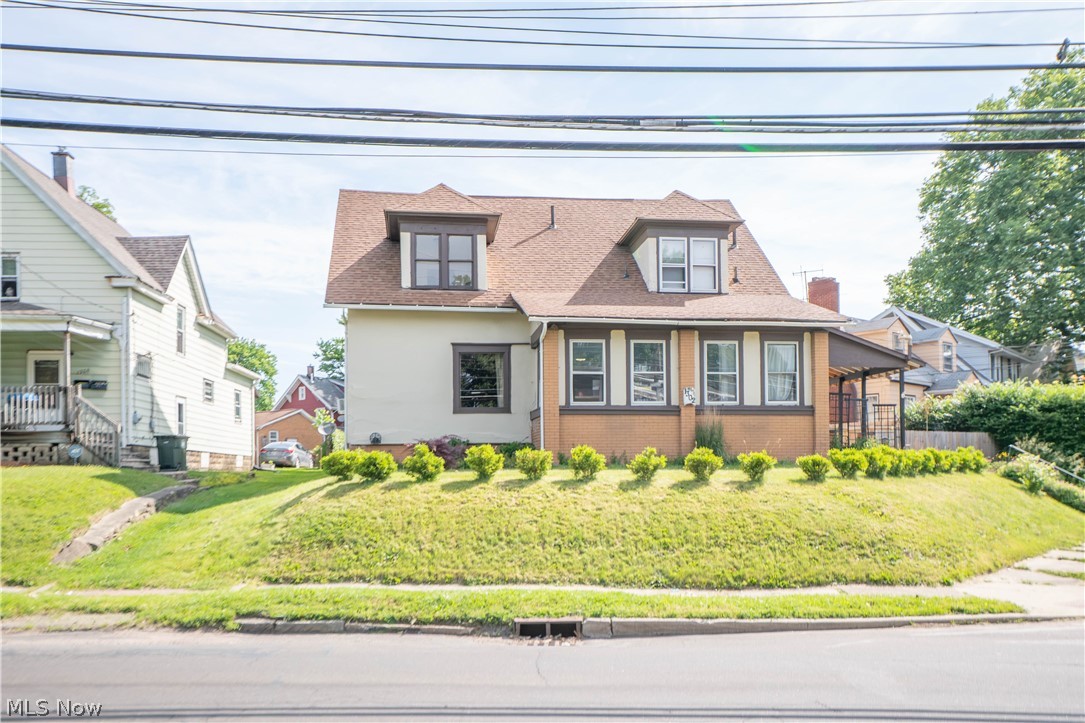 1302 Fulton Road Northwest Canton, OH 44703 - Photo 1 of 37