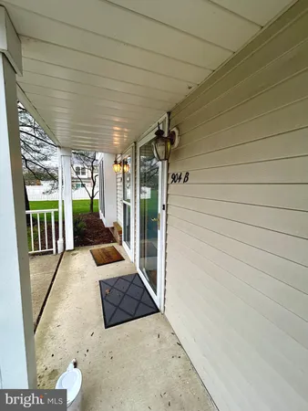 $2,600 | 904 B Oliphant Lane, Mount Laurel, NJ 08054