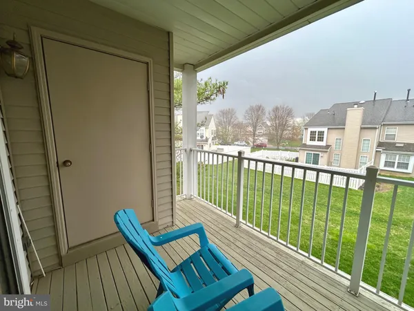 $2,600 | 904 B Oliphant Lane, Mount Laurel, NJ 08054