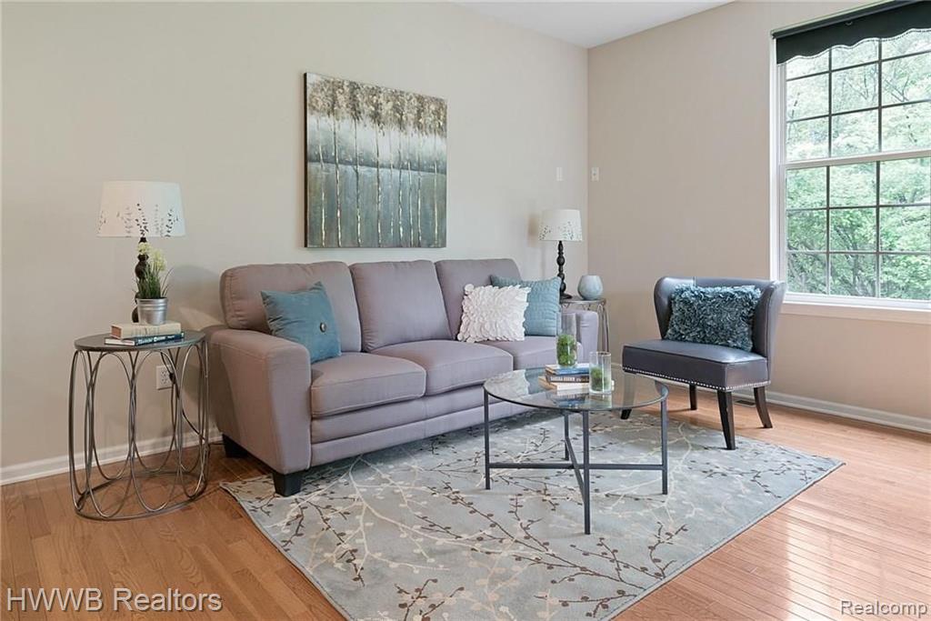 3772 Windingbrook Circle, Unit 16 Rochester Hills, MI 48309 - Photo 14 of 41