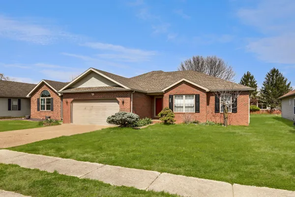 $240,000 | 2944 Elmridge Drive, Evansville, IN 47711