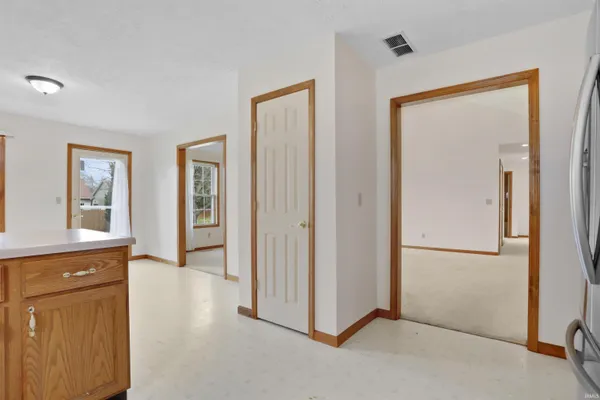 $240,000 | 2944 Elmridge Drive, Evansville, IN 47711