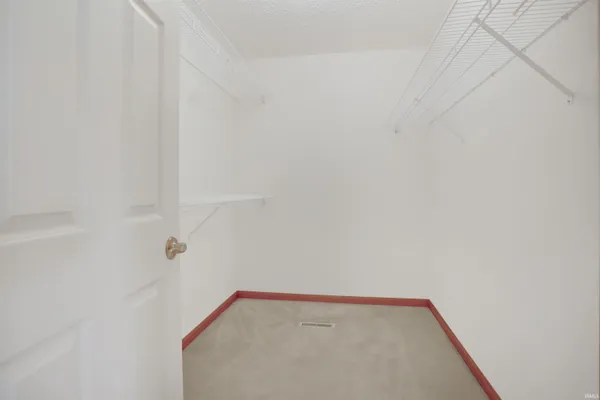 $240,000 | 2944 Elmridge Drive, Evansville, IN 47711