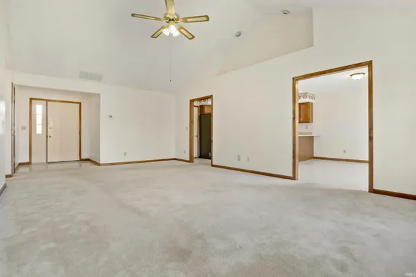 $240,000 | 2944 Elmridge Drive, Evansville, IN 47711