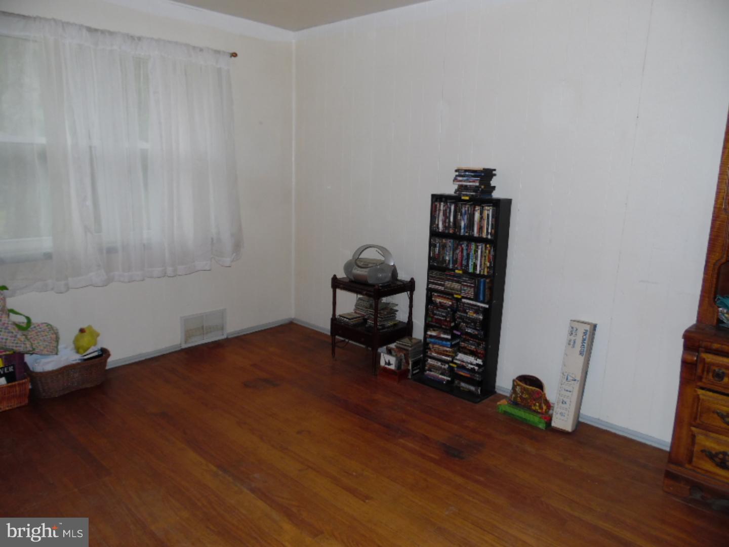 112 Cooper Road Voorhees, NJ 08043 - Photo 7 of 15 Bedroom 2