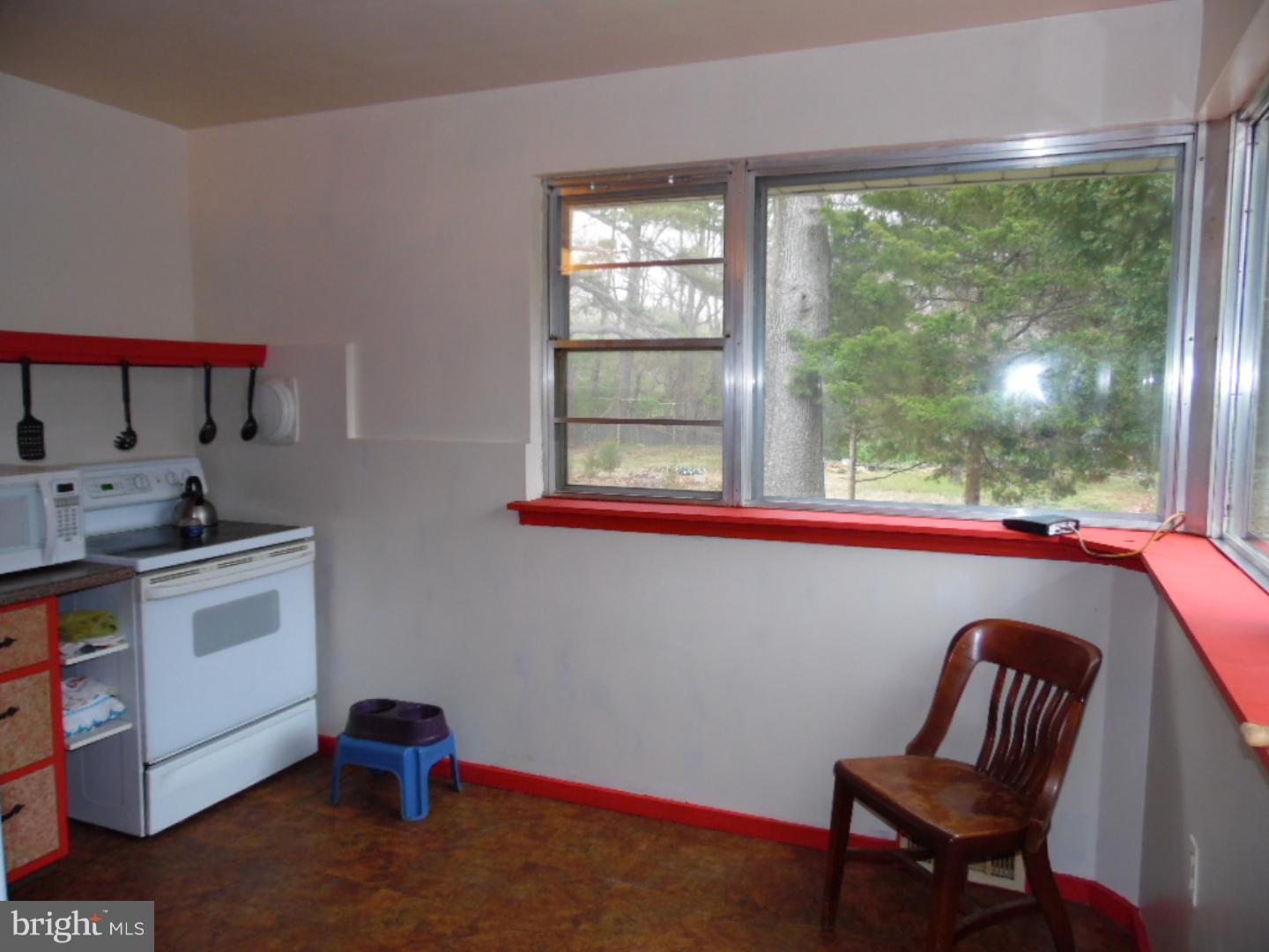 112 Cooper Road Voorhees, NJ 08043 - Photo 10 of 15 Kitchen
