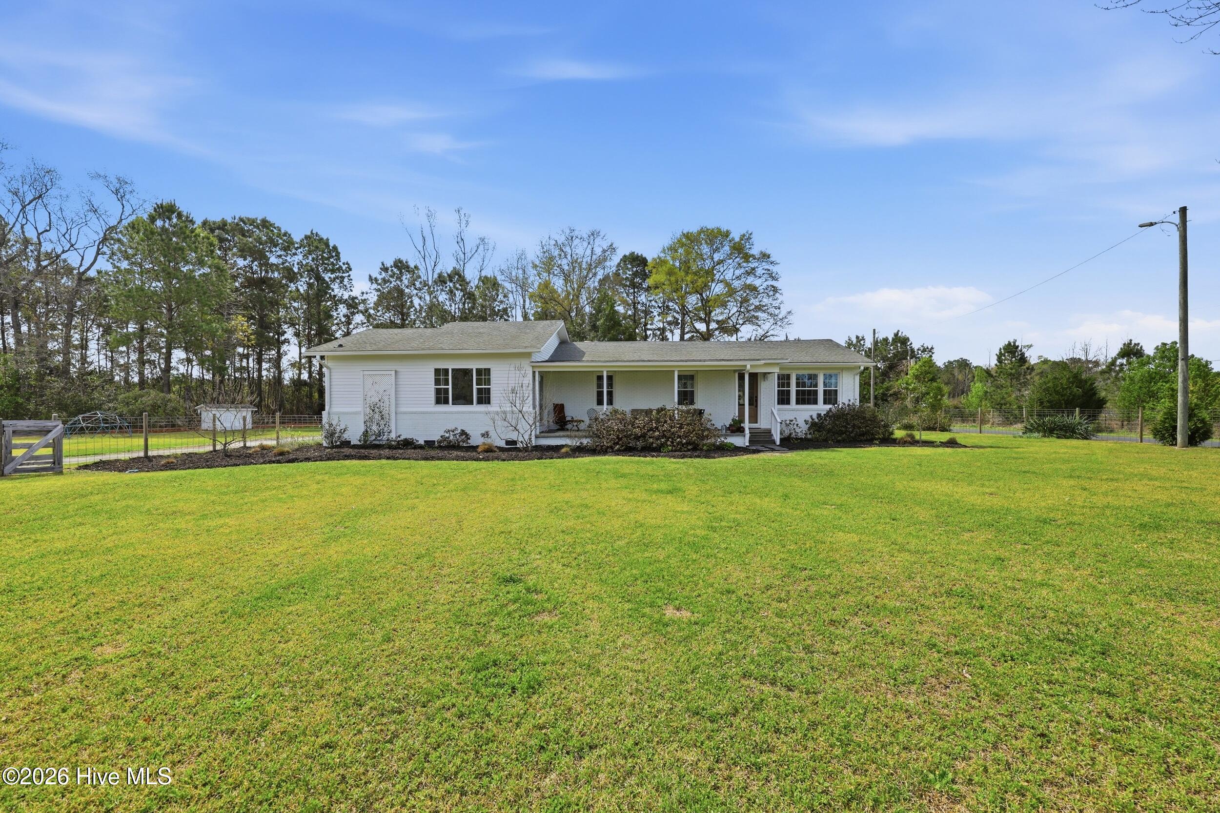 635 Little Macedonia Road Northwest Supply, NC 28462 - Photo 3 of 55 2_img_8329