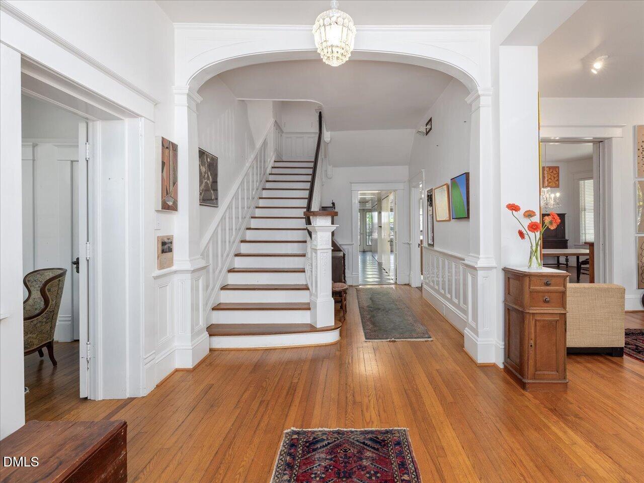 215 Hillcrest Road Raleigh, NC 27605 - Photo 15 of 97 017-Foyer