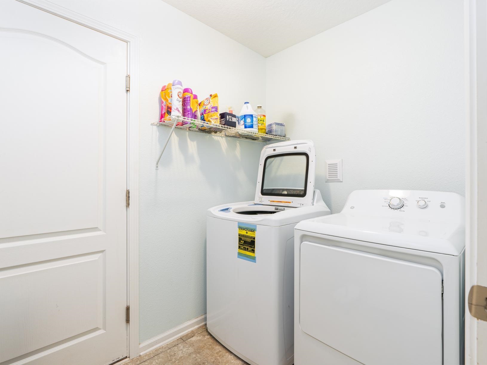 178 South Hamilton Springs Road St. Augustine, FL 32084 - Photo 17 of 26 a utility room with dryer and washer