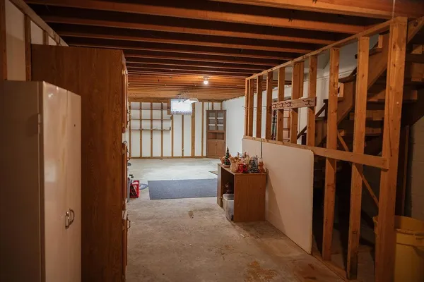 $170,000 | 525 North Hood Street, Blue Earth, MN 56013