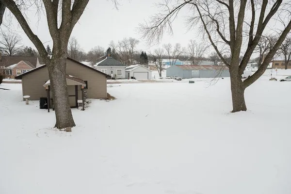 $170,000 | 525 North Hood Street, Blue Earth, MN 56013