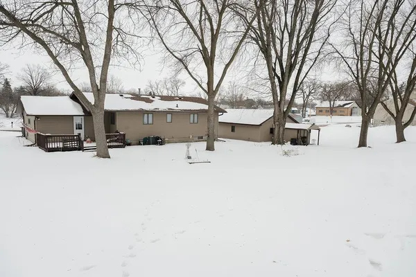 $170,000 | 525 North Hood Street, Blue Earth, MN 56013