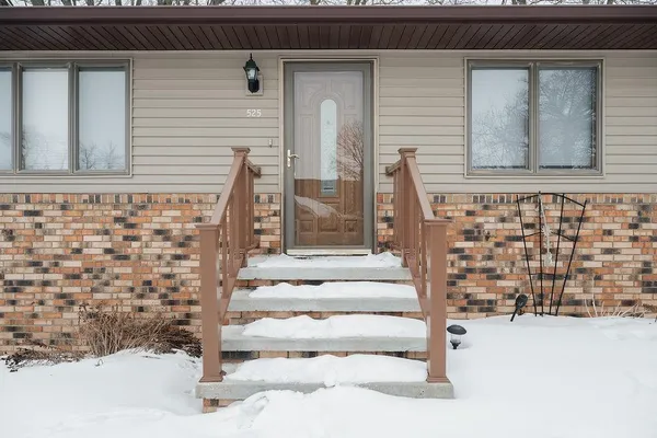 $170,000 | 525 North Hood Street, Blue Earth, MN 56013