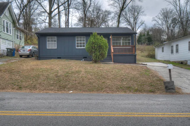 $199,000 | 218 Gillespie Road, Chattanooga, TN 37411
