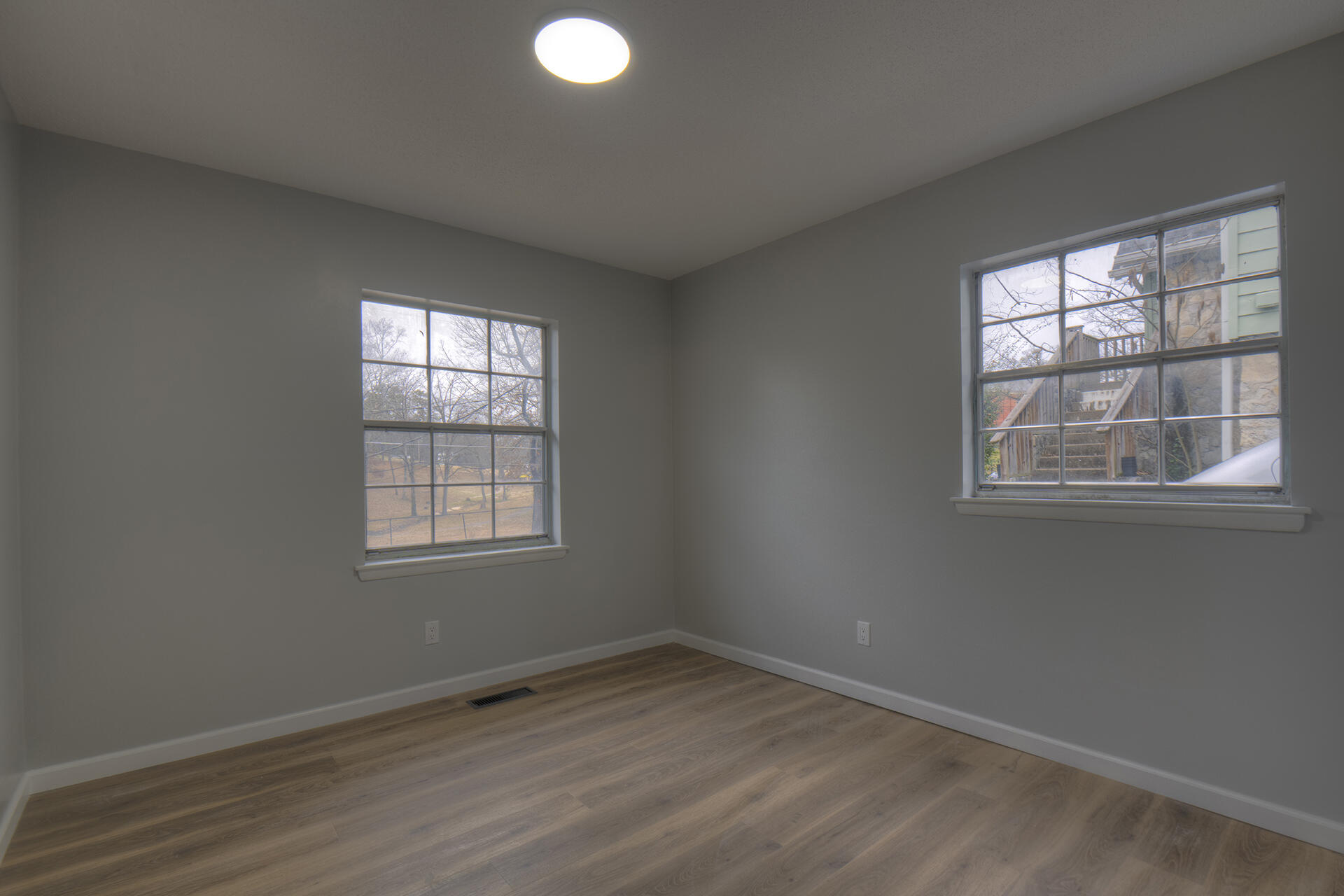 218 Gillespie Road Chattanooga, TN 37411 - Photo 14 of 23 KHP15 (5)