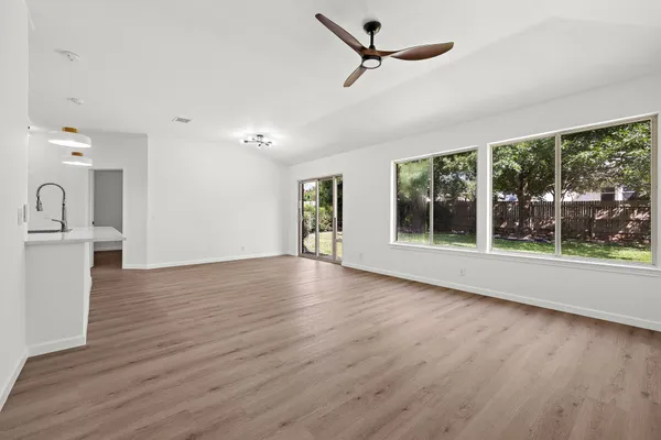 $2,500 | 8104 Luckenwald Cove, Round Rock, TX 78681